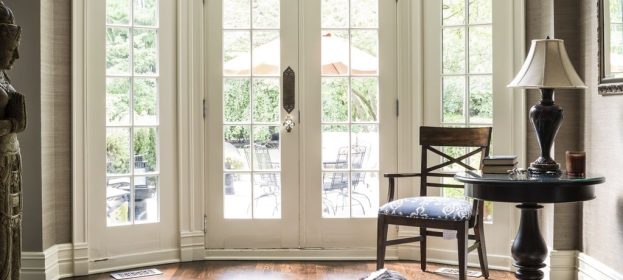 5 innovative ways to use a French door in your home